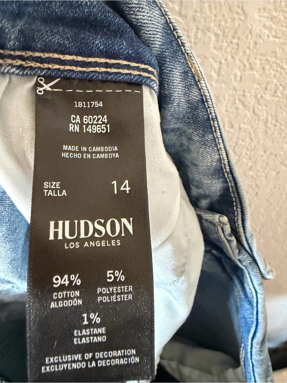 ✧ Hudson Jeans Icy Blue Straight Leg Jeans | Size 14 | Mid Rise ✧ - Picture 6 of 6